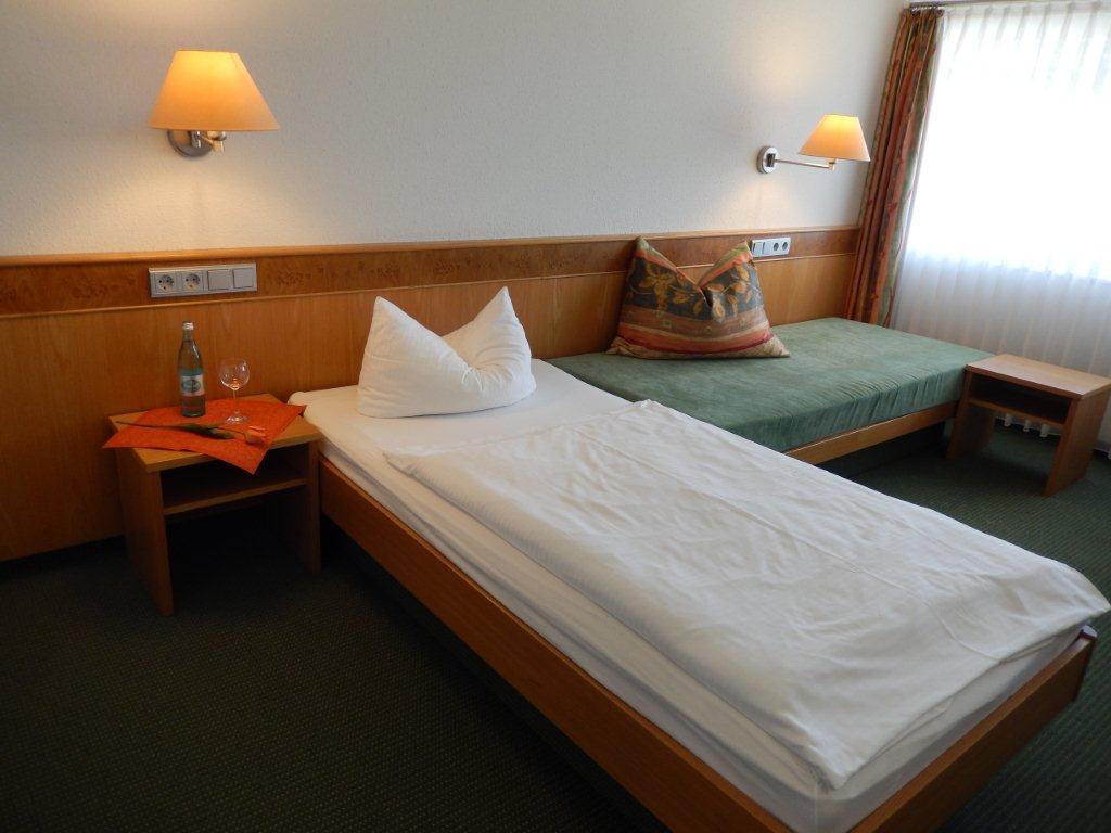 Landhotel Guenzburg Kupferzell Стая снимка